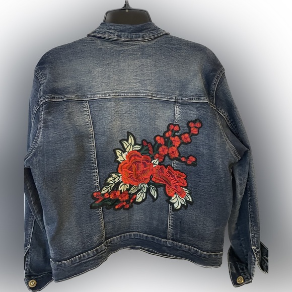 Style - Picture 2 of 4